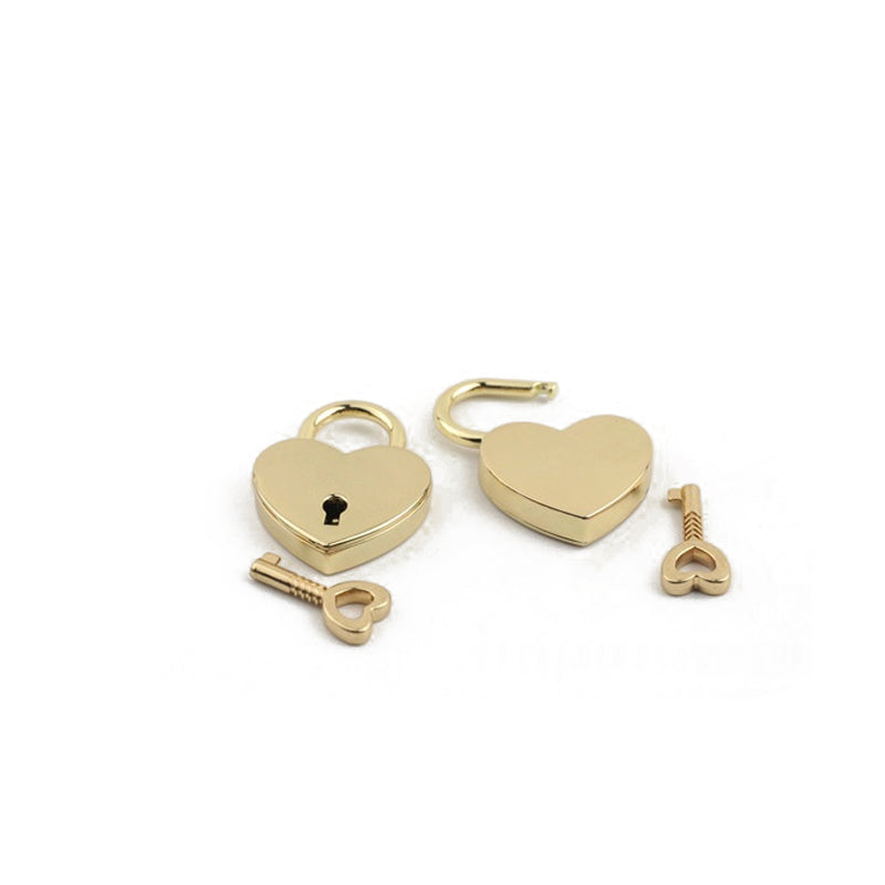 Bag lovely heart metal decorative padlock with real key