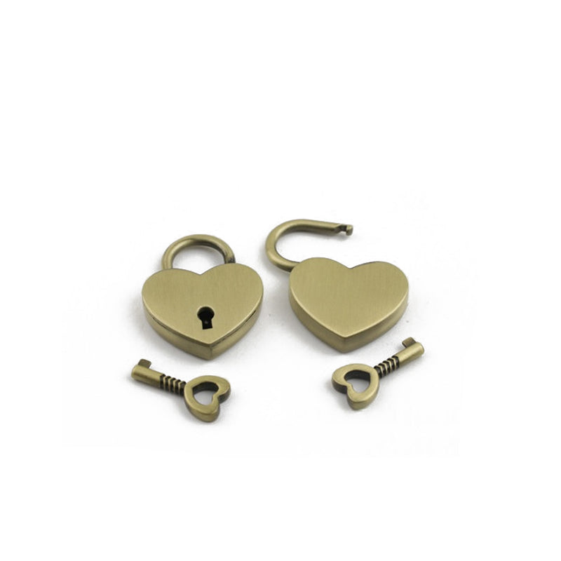 Bag lovely heart metal decorative padlock with real key