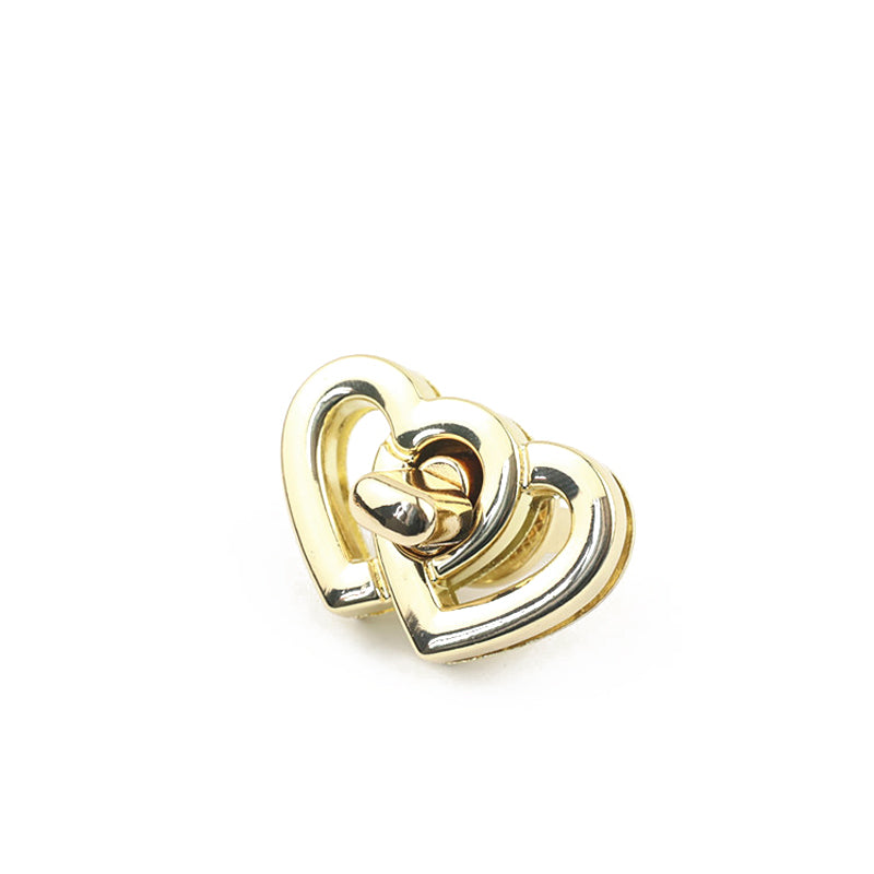 Double heart intersecting metal twist bag lock
