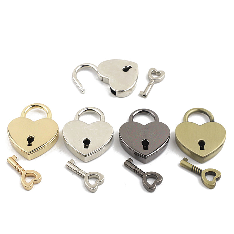 Bag lovely heart metal decorative padlock with real key