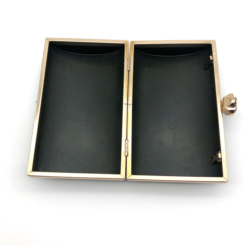 Design Graceful Generous Bag Accessories Purse Metal Clasp Plastic Shell With Flower Head Lock Decorated