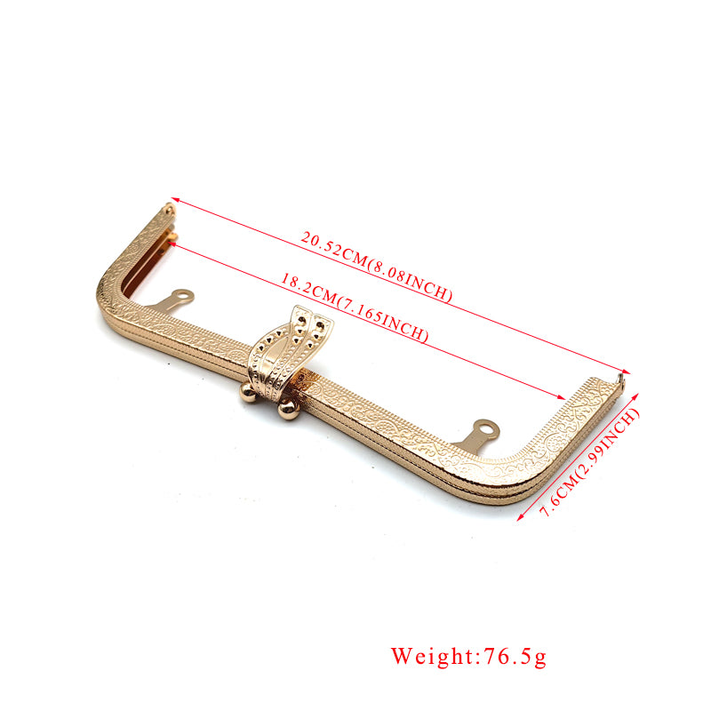 Special design flip cover clip lock embossing pattern light gold clutch bag metal frame 20.5cm
