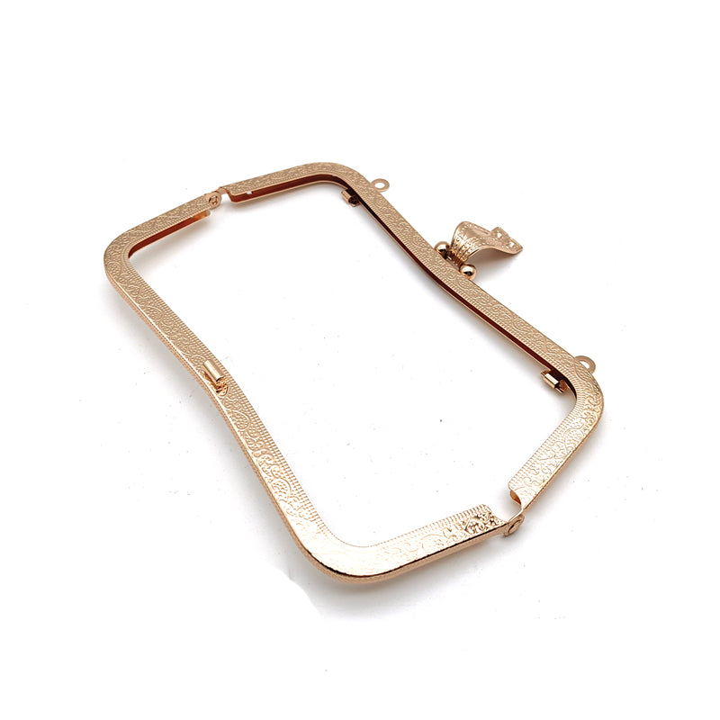 Special design flip cover clip lock embossing pattern light gold clutch bag metal frame 20.5cm