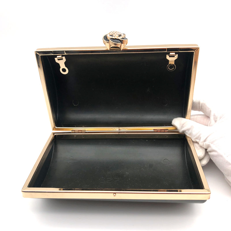 Design Graceful Generous Bag Accessories Purse Metal Clasp Plastic Shell With Flower Head Lock Decorated