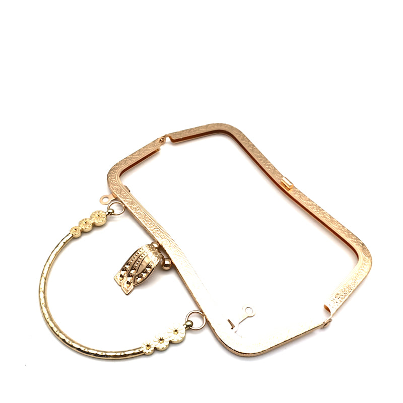 High quality fashion design embossing pattern flip cover clip lock purse bag metal frame with metal handle