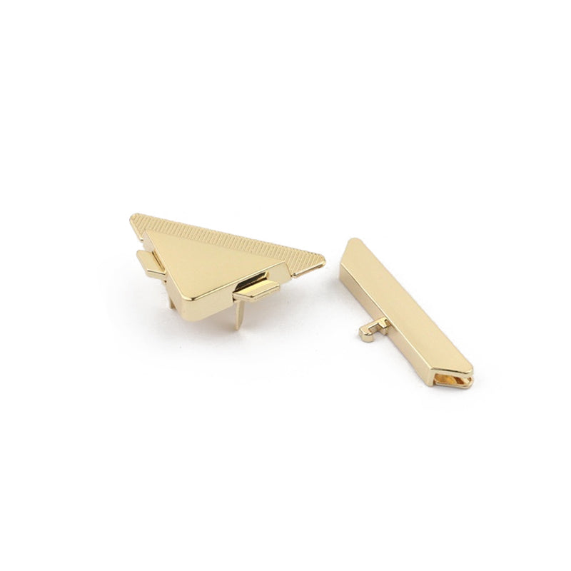 Handbag accessories metal triangle clasp plug in locks