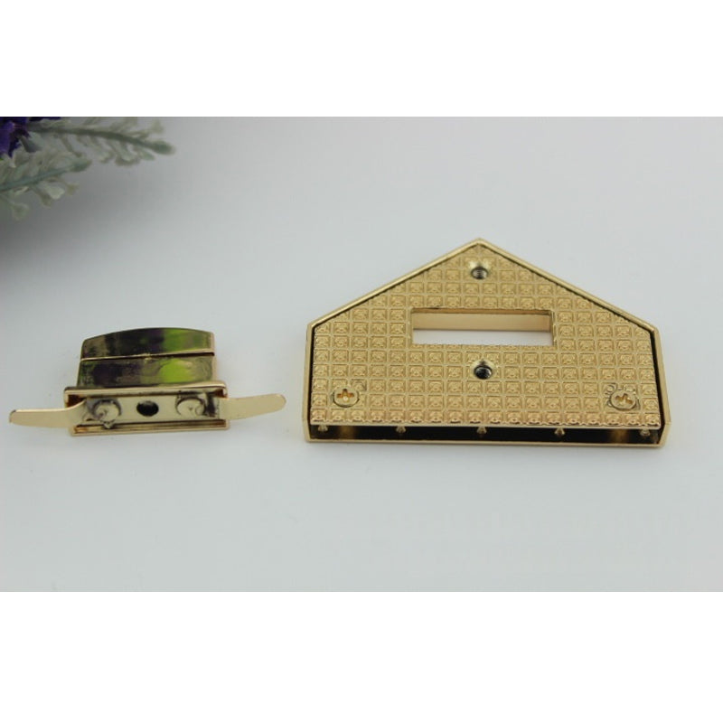 Bag hardware house shape design light gold metal turn twist locks