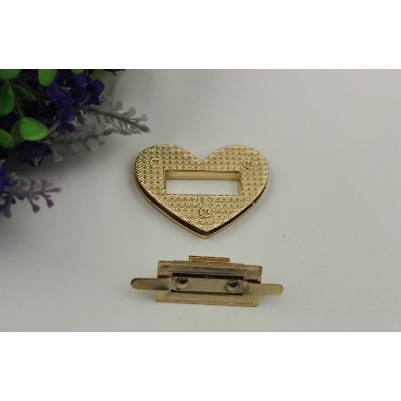 Lovely heart light gold metal turn locks