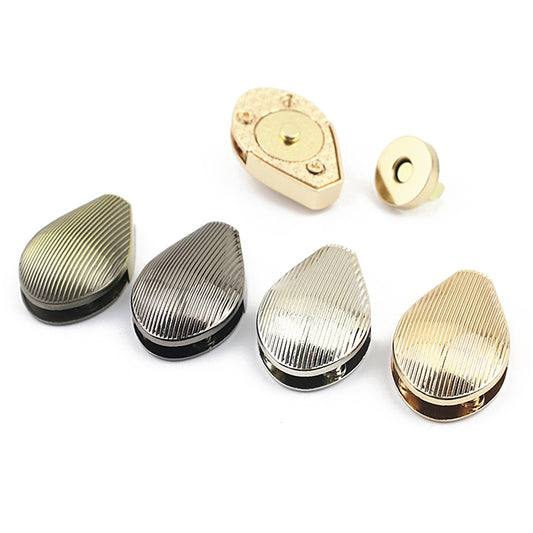 Bag hardware snake head shape metal magnetic locks