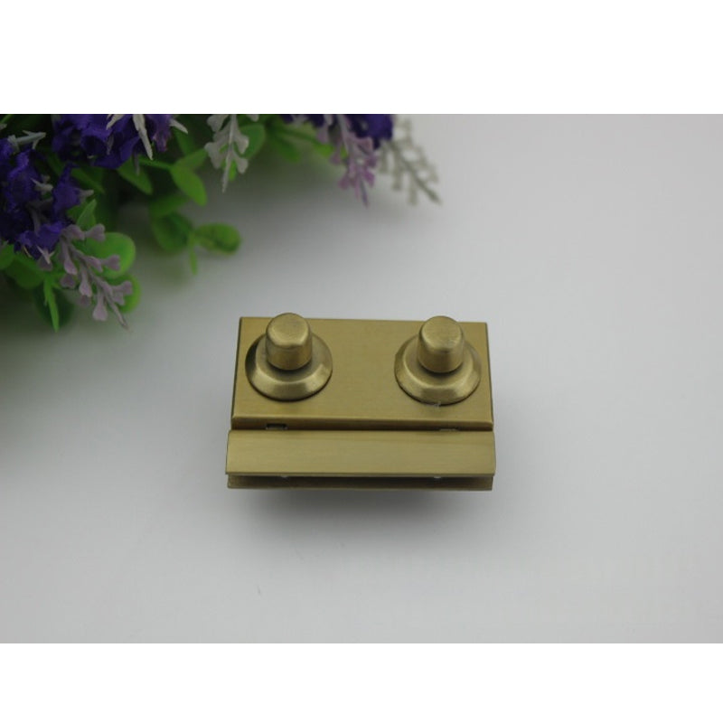 Handbag accessories large size metal press plug in clasp locks