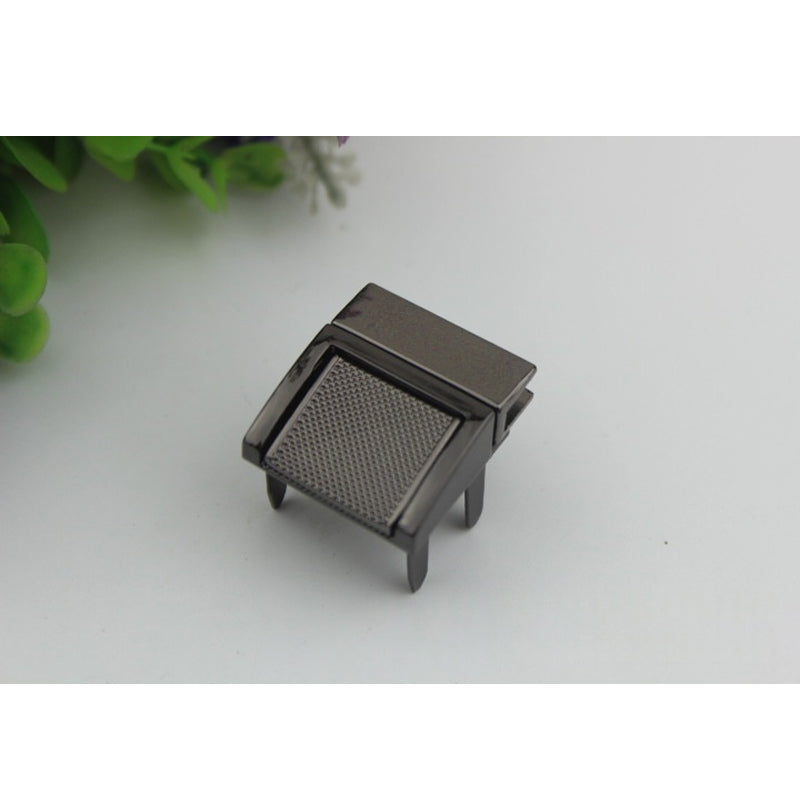 Handbag hardware accessories plug-in locks
