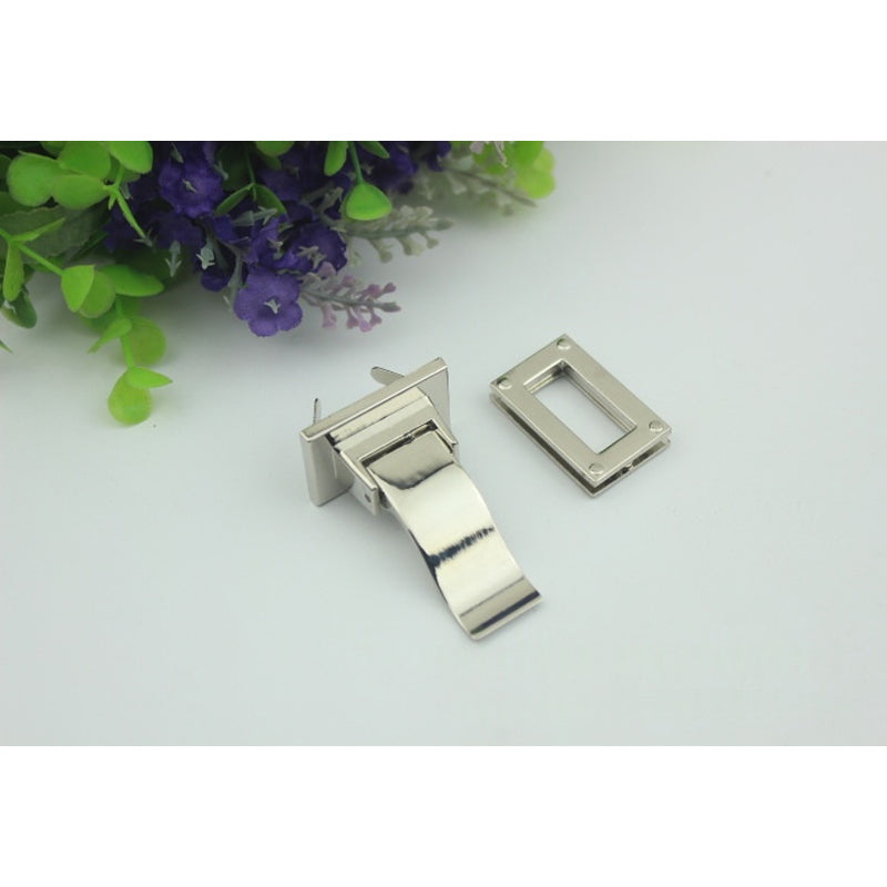 Square shape metal flip turn lock for bag