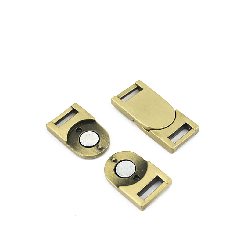 Fashionable metal handbag magnetic locks