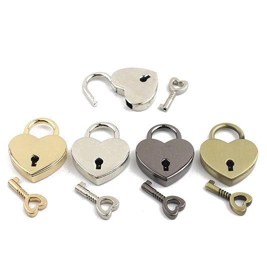 Bag lovely heart metal decorative padlock with real key