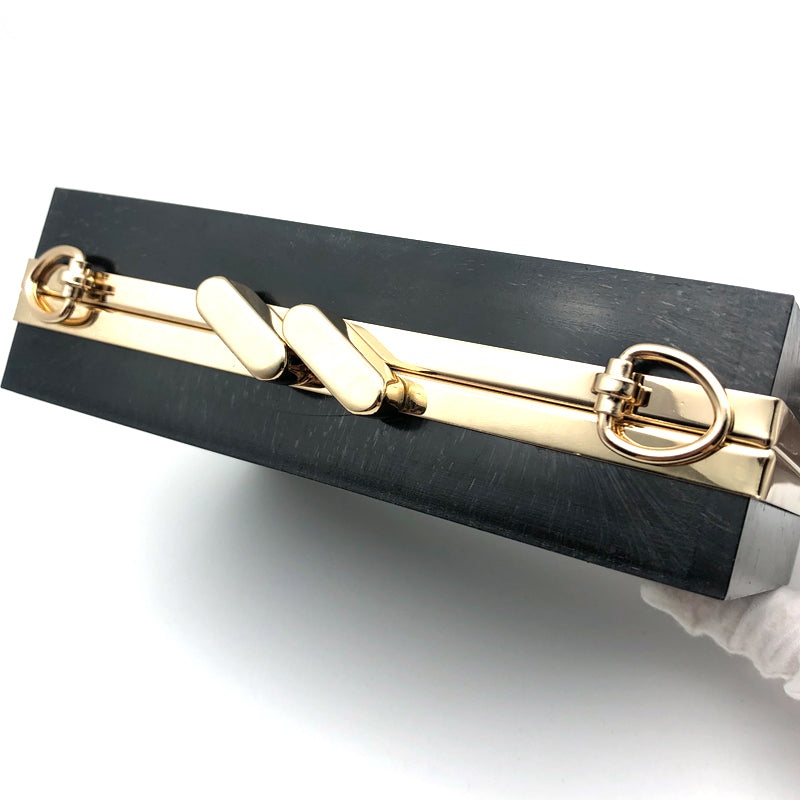Delicate Custom Good Quality Fashion Double Head Decorated Gold Clutch Wallet Metal Clasp Plastic Box For Bag Hardware